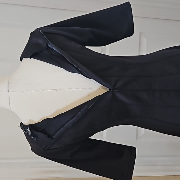 Forever 21 Scoop Neck Fit & Flare Mini Black Dress Size Small - Picture 3 of 7